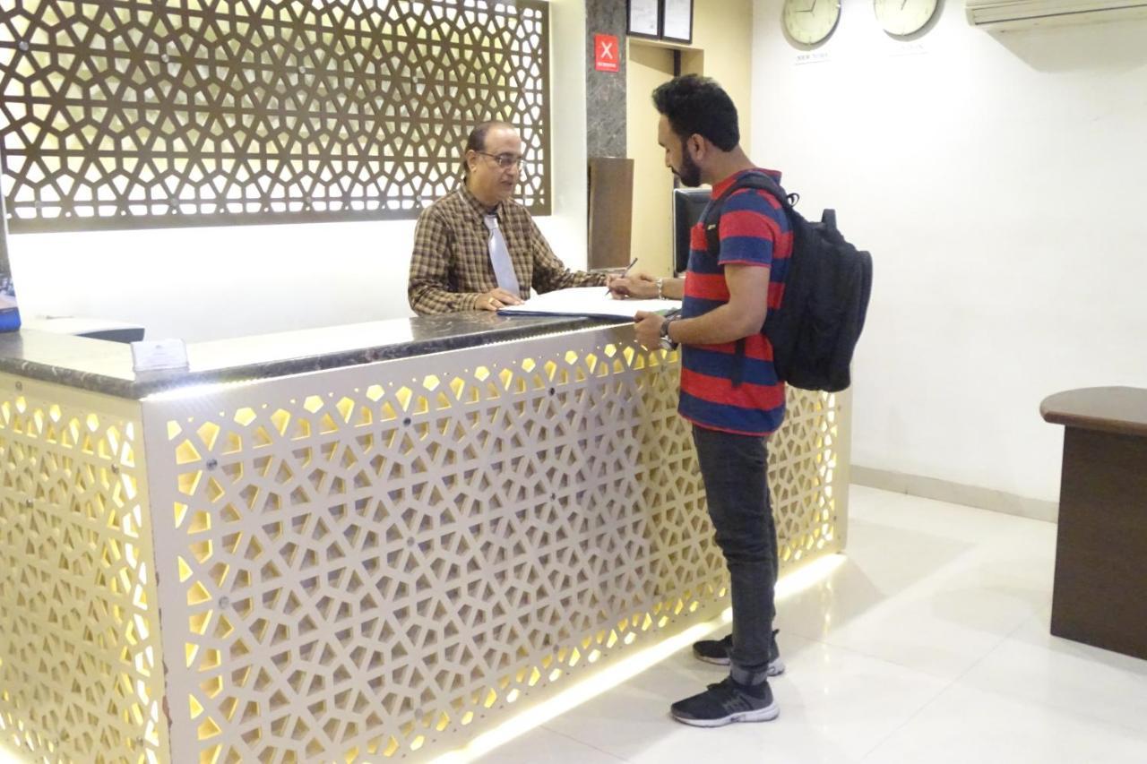 Hotel Sunshine Airport Bombaj Zewnętrze zdjęcie