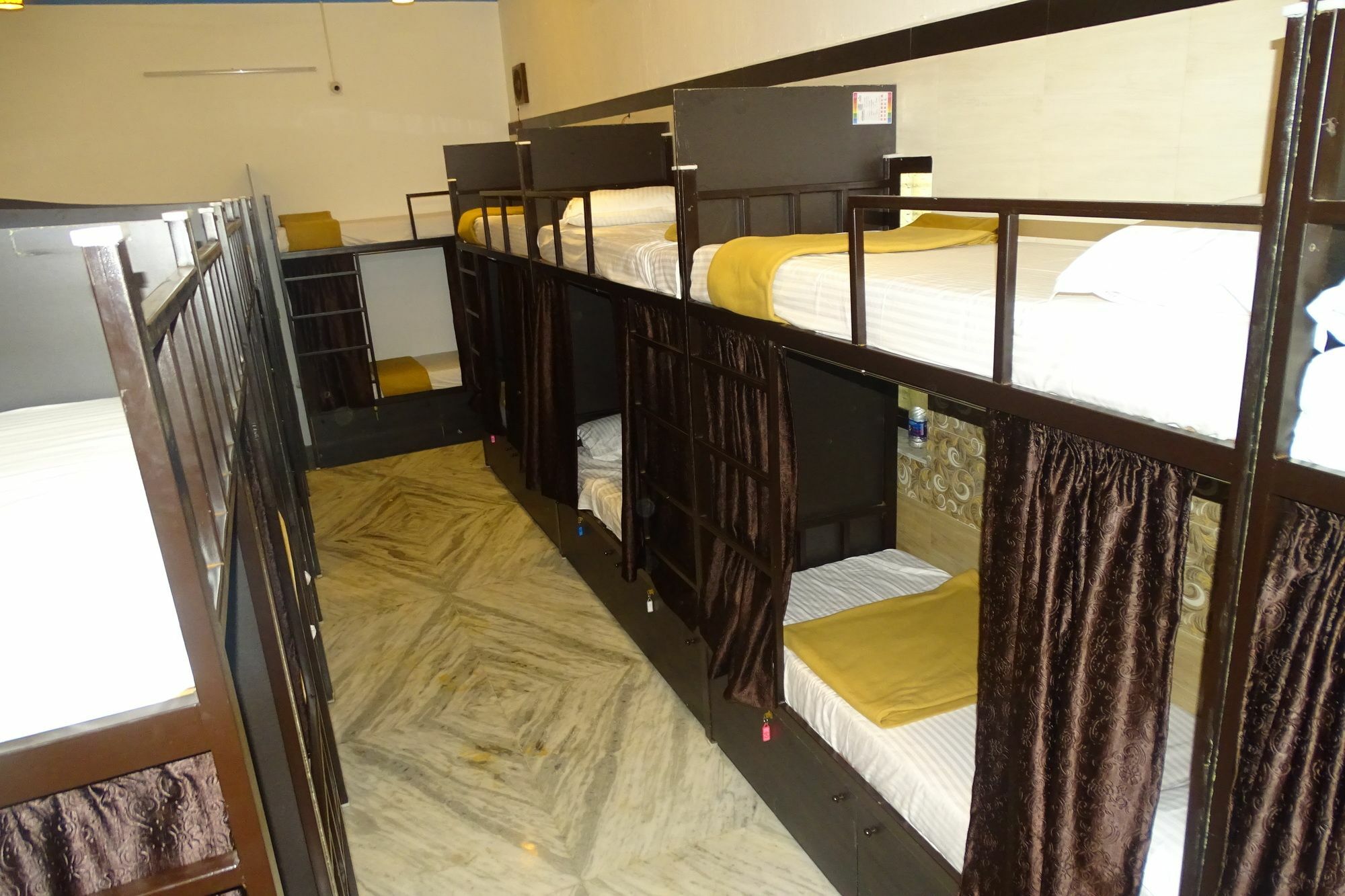Hotel Sunshine Airport Bombaj Zewnętrze zdjęcie